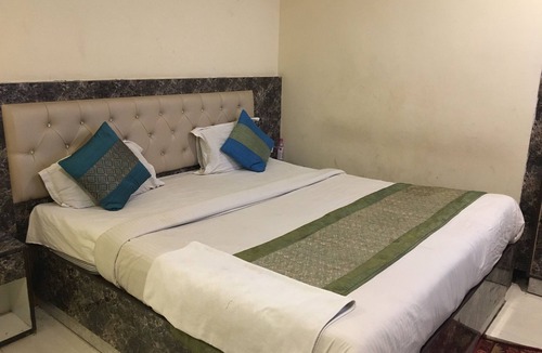 Mahipalpur Hotel | Hotel The Tanish