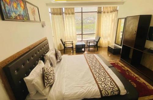 Kargil Hotel | Hotel The White Castle Kargil