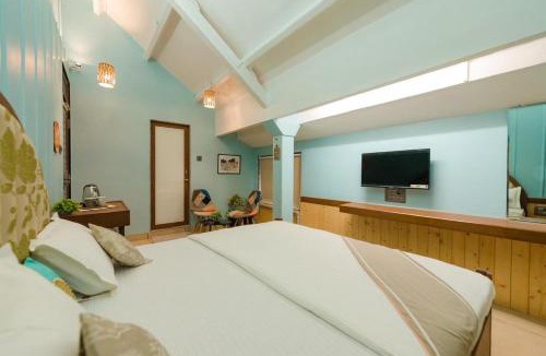 Fort Hotel | Hotel Travellers Inn Near Fort