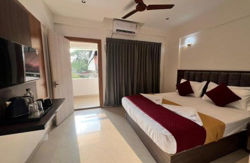 Thiruvananthapuram Hotel | HOTEL TRIVA -300m from Medical College