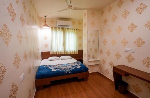 Nadiad House | Hotel Tulsi