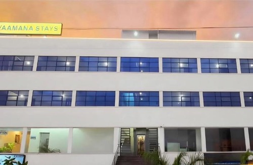 Tirupati Hotel | Hotel VAAMANA STAYS