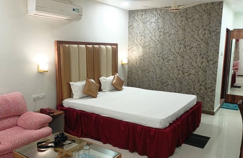 Balaghat Hotel | HOTEL VAIDYA REGENCY