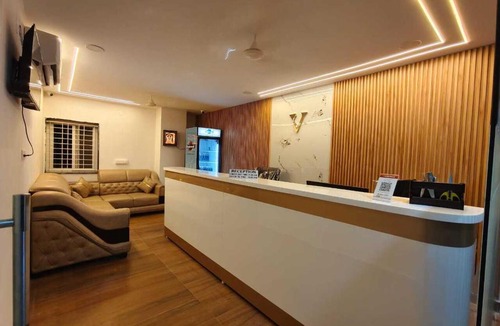 Miyapur Hotel | Hotel Vamshi Grand