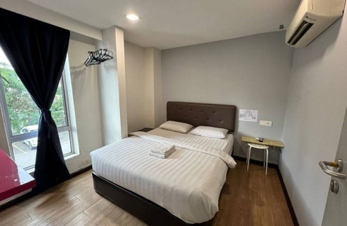 Klang Hotel | Hotel Viva