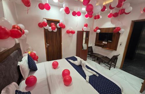 Zirakpur Hotel | Hotel White Rock