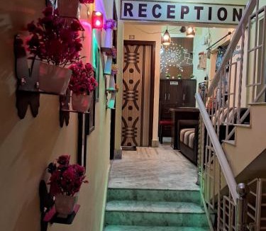 Kolkata House | Hotel White Sapphire