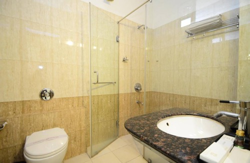 Tonk Road Hotel | Hotel Yulia