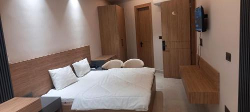 Etawah Hotel | Hotel Yuvaansh Banquet and Restuarant