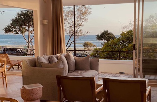 Currumbin Apartment | Houston Beachfront Apartments