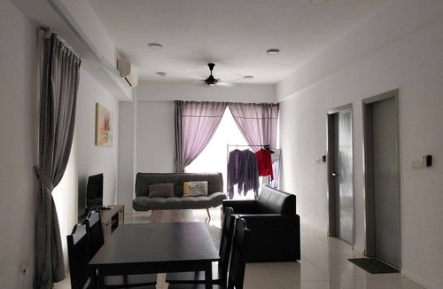 Downtown Kota Kinabalu Apartment | HS Safe & Calm at Sutera Avenue Near Gleaneagle (5 Beds)