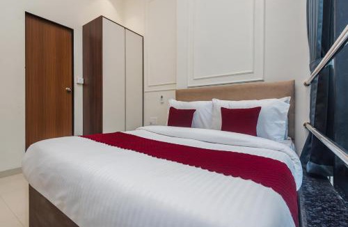 Goregaon West Hotel | Hsquare Prime Stay