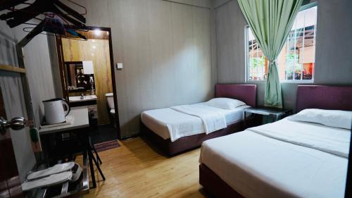Semporna Villa | HUAQIAO HOME 侨之家免费供早餐近新游客马头近餐厅近超市近银行free breakfast served,