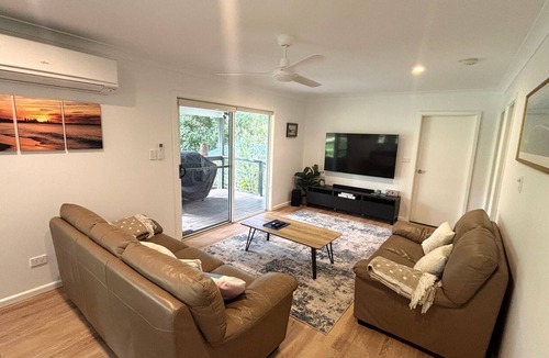 Arakoon House | Hugh's Hideaway Arakoon