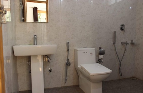 Hunder Hotel | Hunder Residency
