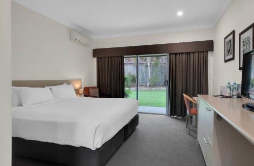 Rutherford Hotel | Hunter Gateway Motel