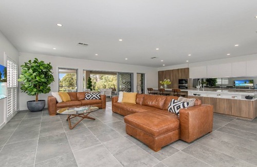 Pokolbin House | HUNTER VALLEY WILDFLOWER