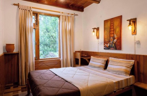 Manali Hotel | Huts And Hunters Cottage Manali