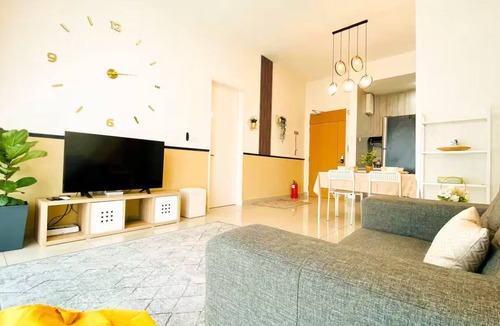 Putrajaya Condo | Icon2 Condo in IOI City Mall Putrajaya, Pool View