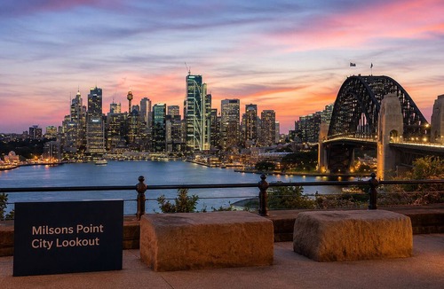 Kirribilli Apartment | Iconic Harbour Views & Free Parking