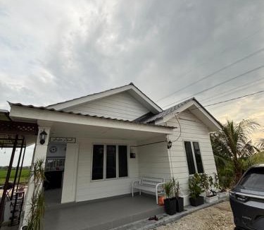 Sekinchan House | Idaman Cottage Sekinchan