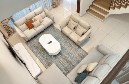 Sungai Buloh House | IHomes33 Elmina Haven Lakeside Mall, 4-8 Guests
