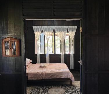 Kampong Raja House | Impian May Homestay 2 Private Pool