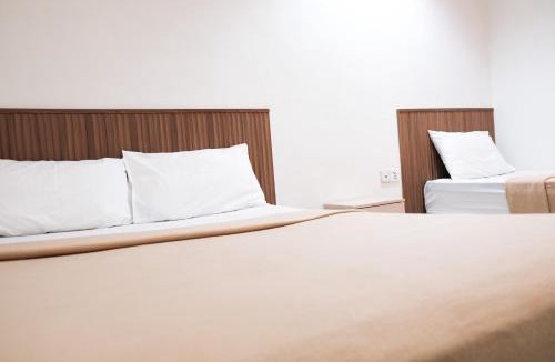 Senai Hotel | Impress Star Hotel