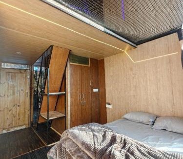 Mohal Hotel | INFINITY OTH Cafe and Stays