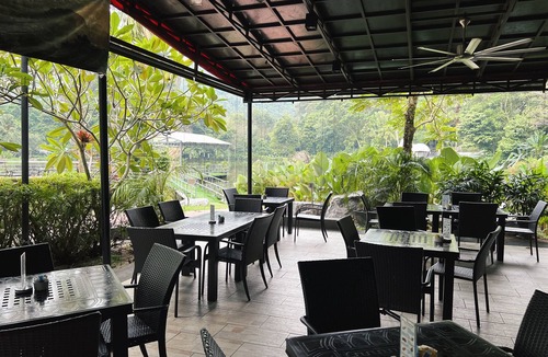 Taman Canning Condo | Ipoh The Haven Lakeside Apt Mountain View 3-7 pax