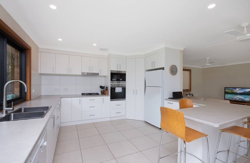 Forster House | Ironbark - Glorious waterfront