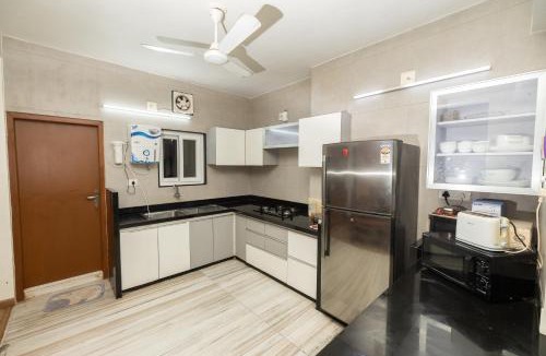 Vadodara Apartment | Ishan Apartments 3BHK Individual Rooms