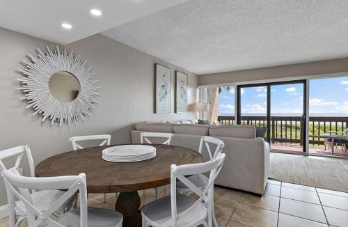 Butler Beach Apartment | Island House A209 condo