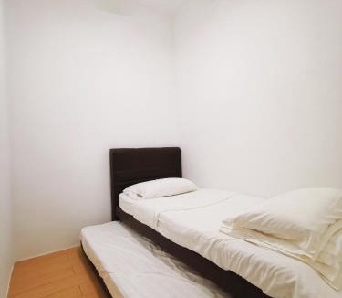Penampang Apartment | ITCC Manhattan Suites Sunset View Infini Stay