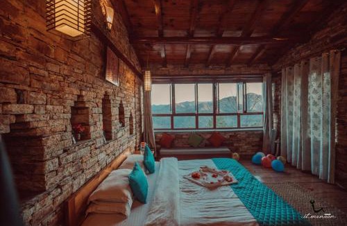 Kaul Cabin | Itmenaan Estate, Binsar Himalayas