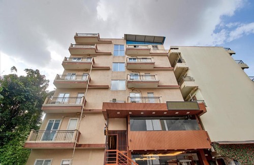 Bellandur Hotel | Itsy Hotels Emirates Suites - Near RMZ EcoWorld, Bellandur