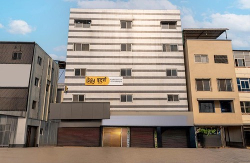 Kharadi Hotel | Itsy Hotels Sri Nidhi Executive