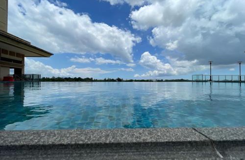Kuching Apartment | J&SM Riverine resort homestay