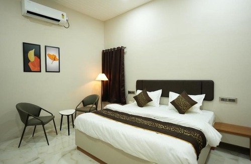 Waraseoni Hotel | Jaiswal Inn