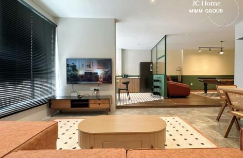 Taman Century House | Jalan Rusa Happy hour 10pax KTV Walkable to KSL Mall Johor Bahru