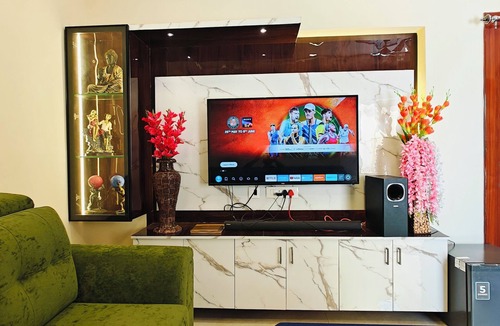 Guntur House | Jampanis Nest:Charming building with AC in vibrant Guntur