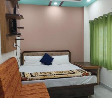 Dariyaganj Hotel | Janki Guest House
