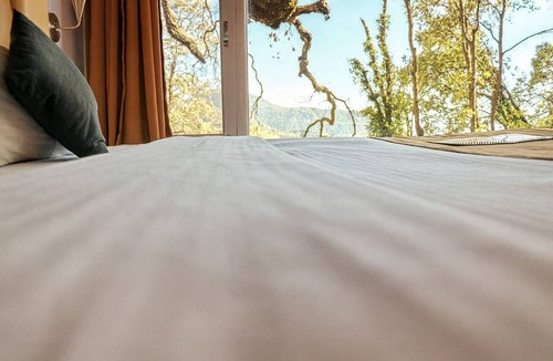 Dalhousie Hotel | Jasmine Hotel Mall Road Dalhousie