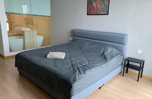Seri Tanjung Pinang Apartment | Jazz Service Suites 2 bedroom 35-1 by Yen's Sojourn