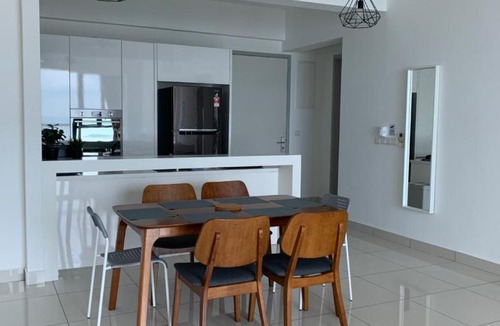 Seri Tanjung Pinang Apartment | Jazz Service Suites 2 Bedroom 23-3 by Yen's Sojourn