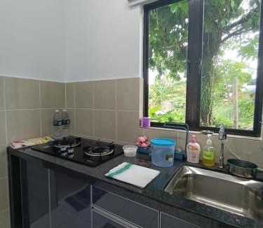 Teluk Kumbar Apartment | Jemput Rezeki Homestay