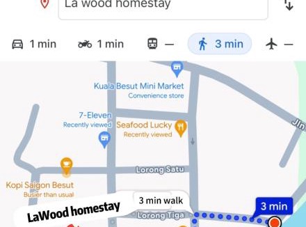 Kampung Nail House | JETTY TRANSIT La Wood Homestay