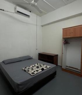 Ulu Tiram Hostel | Jiaxin Dormitory - Puteri Wangsa 家馨旅舍