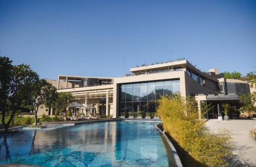 Dhikuli Hotel | Jim Corbett Marriott Resort & Spa