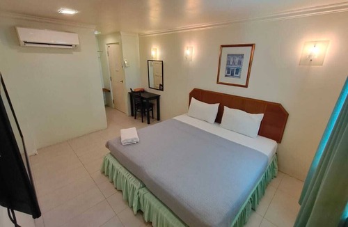 Taman Melaka Raya Hotel | Johan Travellers Lodge